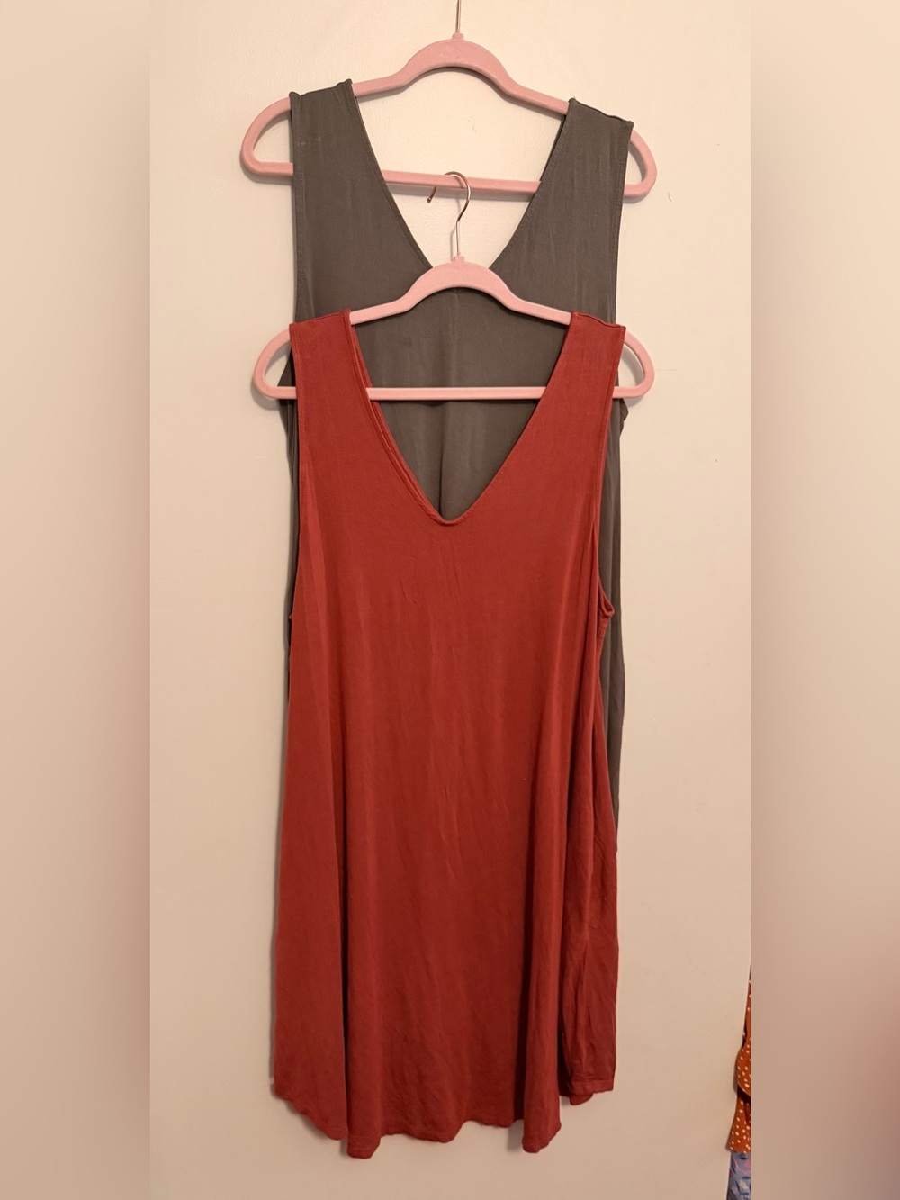 2 Maurices 24/7 V-Neck Women's Tank Dress in Rust and Gray